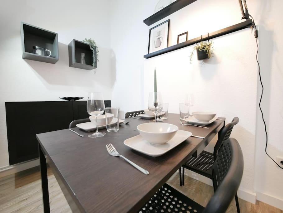 75 M2, Zentral, Gemuetlich, Eigener Parkplatz Apartamento Osnabrück Exterior foto