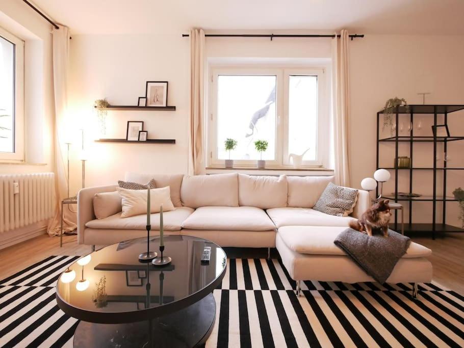 75 M2, Zentral, Gemuetlich, Eigener Parkplatz Apartamento Osnabrück Exterior foto